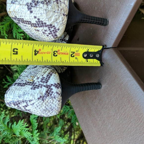 Merona Faux Python Pumps - Picture 5 of 8